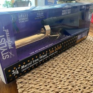 Hot Tools 3/4” Marcel Curling Iron - NEW in box